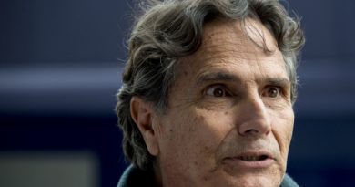 Moraes autoriza visita de Nelson Piquet a Bolsonaro