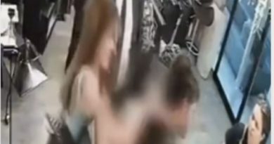 Mulher que tentou esfaquear cabeleireiro tem ‘transtorno psicótico agudo’, alega defesa