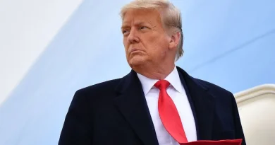 Trump ameaça voltar a ‘lançar bombas’ se o Irã ‘não se comportar’ Trump ameaça voltar a ‘lançar bombas’ se o Irã ‘não se comportar’