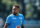 Ancelotti diz que Neymar pode atuar por 90 minutos: ‘Está se comportando bem’