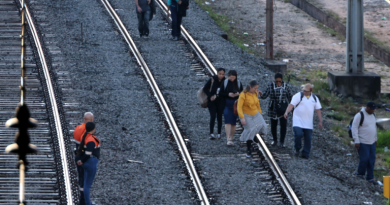 Artesp confirma que CPTM assumirá linhas após caos em SP; investigação será aberta Artesp confirma que CPTM assumirá linhas após caos em SP; investigação será aberta