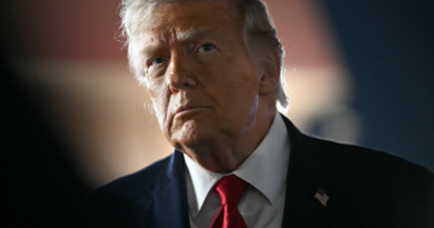 Trump não sabe como sair do Estreito de Ormuz Trump não sabe como sair do Estreito de Ormuz