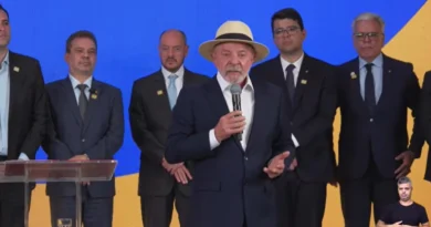 Lula critica Trump pela classificação do PCC e do CV como terroristas: ‘Terrorismo foi o 8 de Janeiro’ Lula critica Trump pela classificação do PCC e do CV como terroristas: ‘Terrorismo foi o 8 de Janeiro’