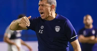Corinthians sonda Carille e terá técnico do sub-20 contra Palmeiras